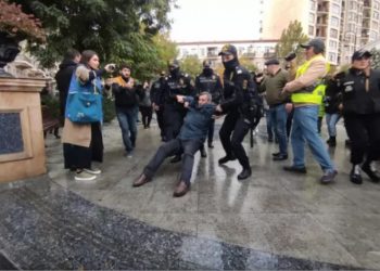 Պաքուի Մէջ Իրանի Դեսպանատան Մօտ  Բողոքի Ցոյց Կատարող Գործիչները  Բերման Ենթարկուած Են
