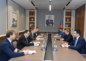 Պայրամով Ընդգծած Է Շրջանին Մէջ Հաղորդակցութիւններու Ապաշրջափակման Կարեւորութիւնը
