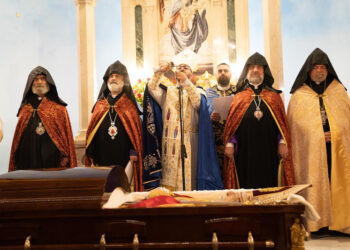 Վերջին Հրաժեշտ  Եփրեմ Արք. Թապագեանի