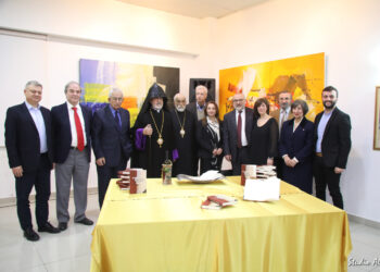 Խաչիկ Տէտէեանի «Երազէն Անդին» Գ. Հատորի Շնորհահանդէս. «Սիրուհի Պուտագեան» Ֆոնտի Հաստատումով «Ազդակ» Կը Վերաձեռնարկէ Մատենաշարի Հրատարակութեան
