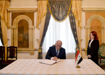 Հայրենի Կեանք