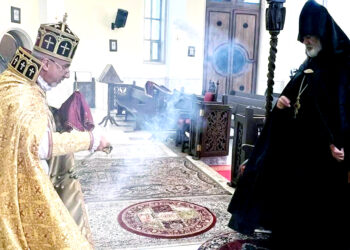 Վարդանանց Տօնը Էրպիլի Սուրբ  Խաչ Եկեղեցւոյ Մէջ