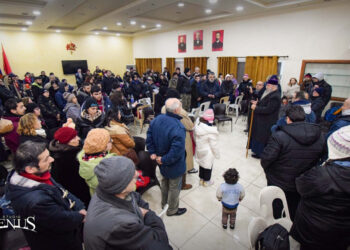 Գաղութէ – Գաղութ