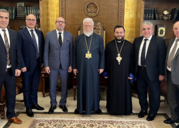 Քուէյթի Եւ Շրջակայից Թեմի Պատուիրակութիւնը ՆՍՕՏՏ Արամ Ա. Կաթողիկոսին Մօտ