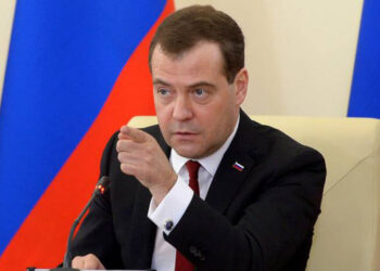 Մետվետեւ Միջազգային Քրէական Դատարանին  Սպառնացած Է Գերձայնային Հրթիռով