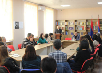 Հայրենի Կեանք