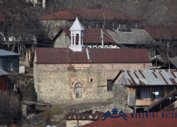 Արցախ` Հայկական Ինքնութեան Պաշտպանութեան Միջնաբերդ. Դիզակի Բնակչութեան Ջարդն Ու Տեղահանութիւնը Եւ Շուշիի Բերդին Պաշտպանութիւնը Շամքորի Ճակատամարտը