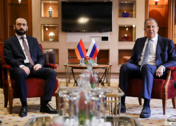 Լաւրով Եւ Միրզոյեան Քննարկած Են Բերձորի Միջանցքի Փակման Եւ Ելեկտրականութեան Մատակարարման Խափանման Հետեւանքով Արցախի Մէջ Ստեղծուած Կացութիւնը