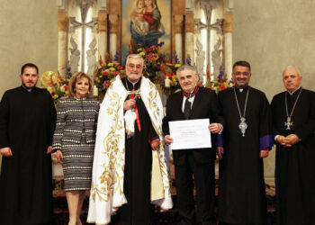 Ֆրանչիսկոս Պապը «Հրամանատար Ասպետ»-ի Շքանշանով Պարգեւատրեց Իրաւաբան Արսէն Դանիէլեանը