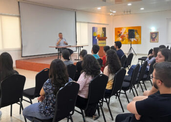 «Տեղեկատուական Դաշտը Երէկ Եւ Այսօր, Եւ «Ազդակ» Օրաթերթը». Ապագայ Լրագրողներու Հանդիպումը` Շահան Գանտահարեանի Հետ