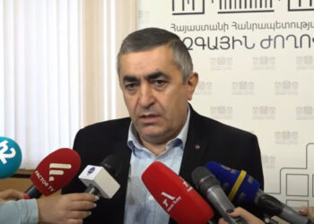Ռուստամեան. «Ոչ Ոք Պիտի Պաշտպանէ Քեզ, Եթէ Դուն Քայլ Չես Կատարեր»