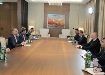 Պաքուի Մէջ Ալիեւ-Ապտոլլահեան  Հանդիպում