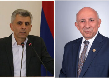 Օնթարիօ նահանգի երեսփոխան Արիս Պաապիկեան կը շնորհաւորէ Դաւիթ Իշխանեանը