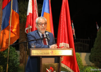 Գաղափարի Մարտիկ` Նահատակ  Սարգիս Զէյթլեանի  Կիսանդրիի Բացում Այնճարի Մէջ