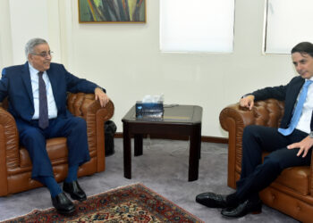 Հոքշթայն Պուհապիպի Հետ Քննարկեց Հարաւային Լիբանանի Ցամաքային Սահմանները Ամրացնելու Կարելիութիւնները