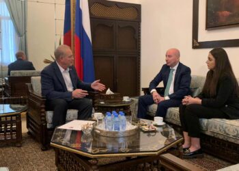ՀՅԴ Լիբանանի Հայ Դատի Մարմինէն Պատուիրակութիւն Մը Հանդիպում Ունեցաւ Ռուսիոյ Դեսպանին Հետ