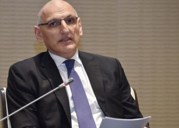 Ամիրպեքով Կը Պնդէ` Հայաստան  Իր 10 Հազար Զինուորները Տակաւին  Արցախէն Չէ Հեռացուցած