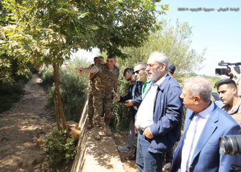 Արտաքին Հարցերու Խորհրդարանական Յանձնախումբէն Երեսփոխաններ Կը Ստուգեն Հիւսիսային Լիբանանի Սահմանամերձ Շրջանները