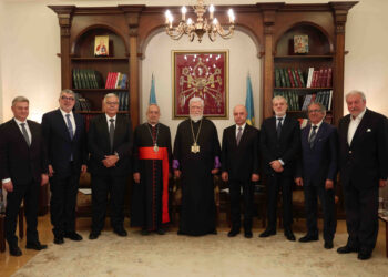Հոգեւոր Պետերը Եւ Քաղաքական Կուսակցութիւններու Ներկայացուցիչները Կոչ Կ՛ուղղեն Արցախի Զօրակցութեան Համատարած Աշխատանքներ Ծաւալելու