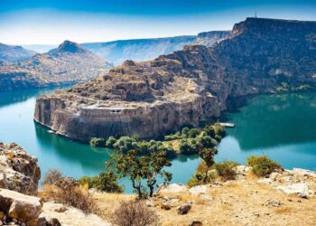 Անհետացած Քաղաքներ Կը Յայտնուին