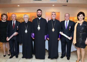 Կարօ Եւ Տիրան Գլըճեան Եղբայրներուն Շնորհուեցաւ «Կիլիկեան Ասպետ» Շքանշան