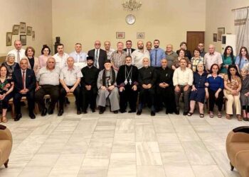 Գաղութէ Գաղութ