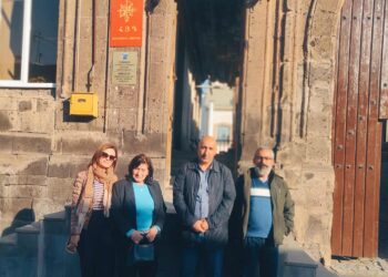 Հայրենի Կեանք