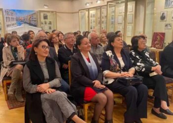 Հայրենի Կեանք