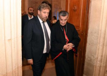 Ռայի Վրոնեցքայի Եւ Աֆրամի Հետ Քննարկեց Լիբանանեան Իրադարձութիւնները