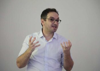 «Հարիւր Տարի Ապրելու Գաղտնիքները` Ուրախ Եւ Առողջ Կերպով» Խորագիրով Դասախօսութիւն