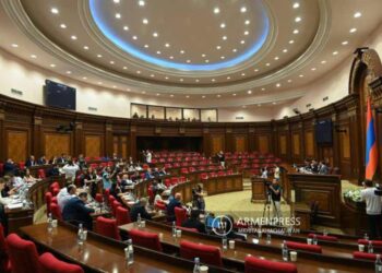 «Հայաքուէ»-ի Նախագիծը Չընդգրկուեցաւ Ազգային Ժողովի Լիագումար Նիստի Օրակարգին Վրայ