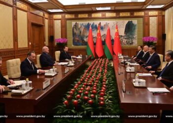 Փեքինի Մէջ Տեղի Ունեցած Է Ճինփինկ-Լուքաշենքօ Նախատեսուածէն 3 Անգամ Երկար Տեւած Հանդիպումը