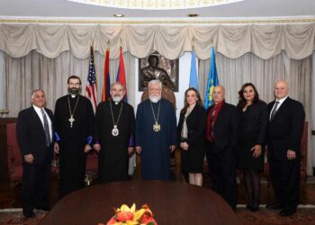 Արամ Ա. Կաթողիկոս Եզրափակեց Միացեալ Նահանգներ Տուած Հայրապետական Այցելութիւնները