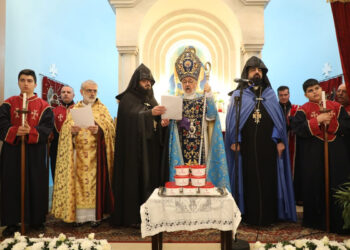 Ս. Սարգիս Եկեղեցւոյ Անուանակոչութիւն.   «Մեր Սուրբերուն Օրինակով Փարինք Աստուծոյ Ու Սպառազինուինք Անով»   Պատգամեց Շահէ Արք. Փանոսեան