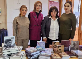 Հայրենի Կեանք