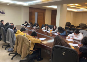 «Ապագայ Լրագրողներ»-ու Ծրագիրի Չորրորդ Փուլի Մասնակիցները Ծանօթացան Լուր Գրելու Սկզբունքներուն