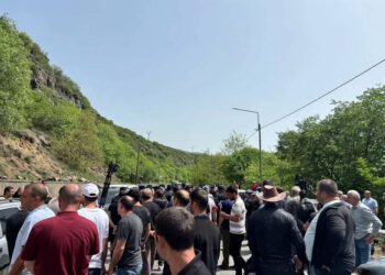 Անհնազանդութեան Լայնածաւալ Շարժումներ`  Հայաստանի Մարզերուն Եւ Երեւանի Մէջ