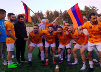 Նշմար. Դէպի՛ Յաղթանակ