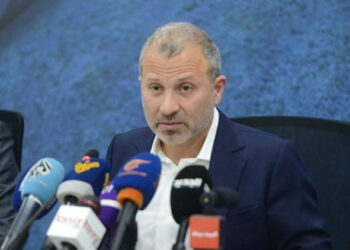 Հզօր Լիբանան Համախմբումը Կ՛ողջունէ Ներքին  Գործոց Նախարարութեան Միջոցառումները`  Ապօրինի Կերպով Բնակող Սուրիացիներուն Դէմ