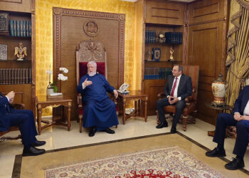 Արամ Ա Կաթողիկոս Ընդունեց Արծուիկ Մինասեանը