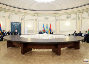 Պայրամով. «Ալմաթիի Մէջ Միրզոյեանի Հետ Բանակցութիւնները Երկու Օր Պիտի Տեւեն»