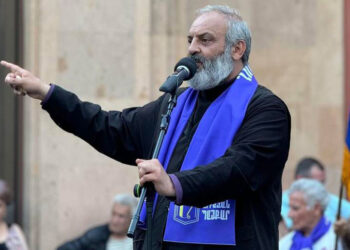 Բագրատ Արք. Գալստանեան. «Տաւուշի Ողբերգութիւնը Ամբողջ Հայաստանով Պիտի Շարունակուի, Եթէ Չկասեցնենք Եւ Այս Մարդոց Չճանապարհենք»