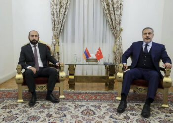 Միրզոյեան Ու Ֆիտանը Քննարկեցին Հայստանի Եւ Թուրքիոյ Միջեւ Յարաբերութիւններու Կարգաւորումը