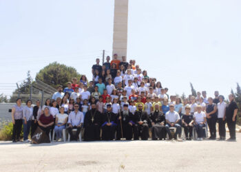 Գաղութէ – Գաղութ