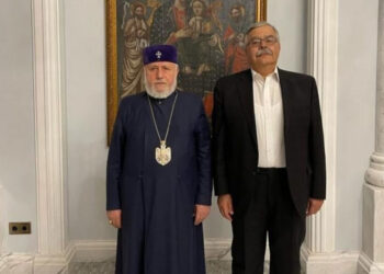 Ամենայն Հայոց Կաթողիկոսը Ընդունեց ՀՅԴ Բիւրոյի Ներկայացուցիչ Յակոբ Տէր Խաչատուրեանը
