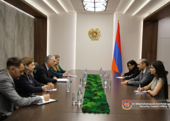 Գրիգորեանն Ու Պոնոն Խօսած Են Հայաստան – Ազրպէյճան Կարգաւորման Հոլովոյթին Մասին