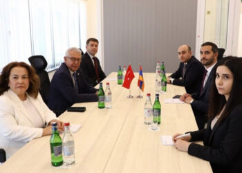 Ռուբինեան Եւ Քըլըչ Համաձայնած Են Երկաթուղիի Սահմանային Անցակէտը Գործարկելու Համար Թեքնիք Կարիքները Գնահատել