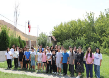 Հայրենի Կեանք