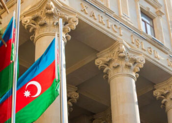 Պաքու Քլաարի Յայտարարութիւնները Կողմնակալ Կ՛որակէ