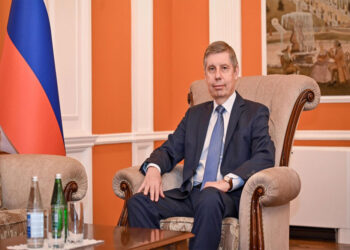 «Մոսկուան Կ՛ակնկալէ, Որ Երեւանի Եւ Պաքուի Միջեւ  Շուտափոյթ Խաղաղութիւն Կը Հաստատուի»  Կ՛ըսէ Ազրպէյճանի Մէջ Ռուսիոյ Դեսպանը